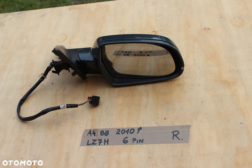 LUSTERKO PRAWE AUDI A4 B8 6 PIN LZ7H EUROPA 2012