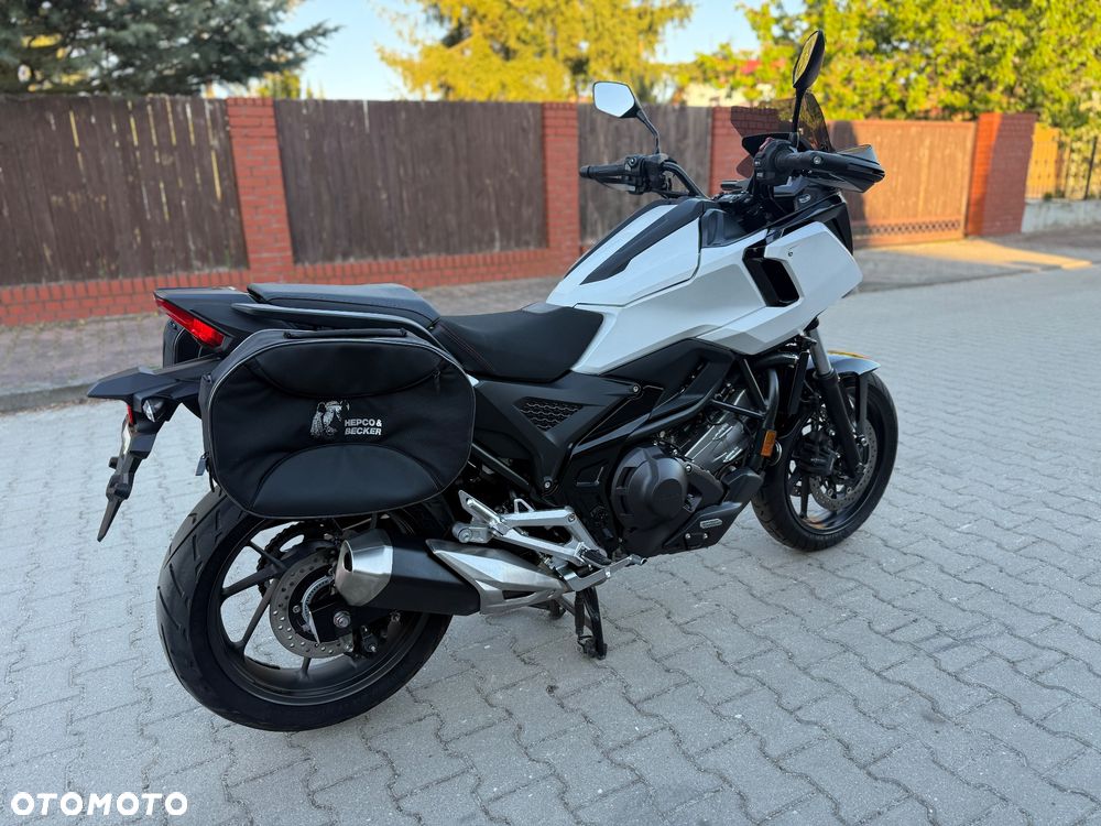 Honda NC - 11