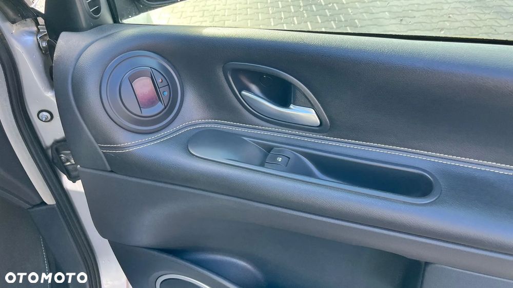 Renault Grand Espace 2.0 dCi 150 FAP Celsium - 7