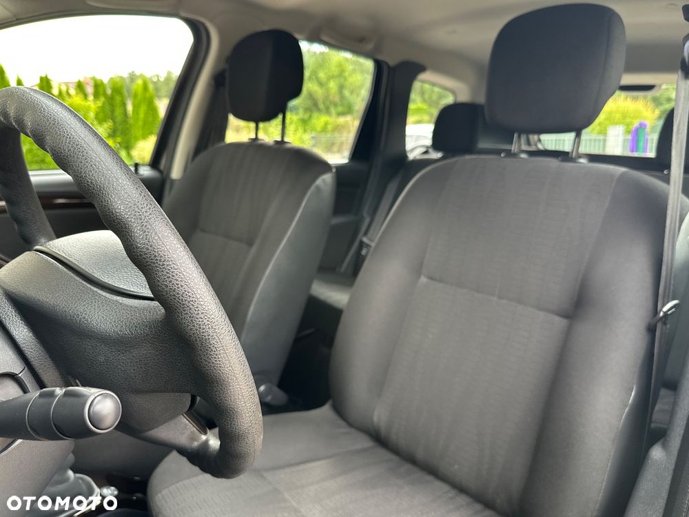Dacia Duster 1.6 16V 105 4x2 Prestige - 29