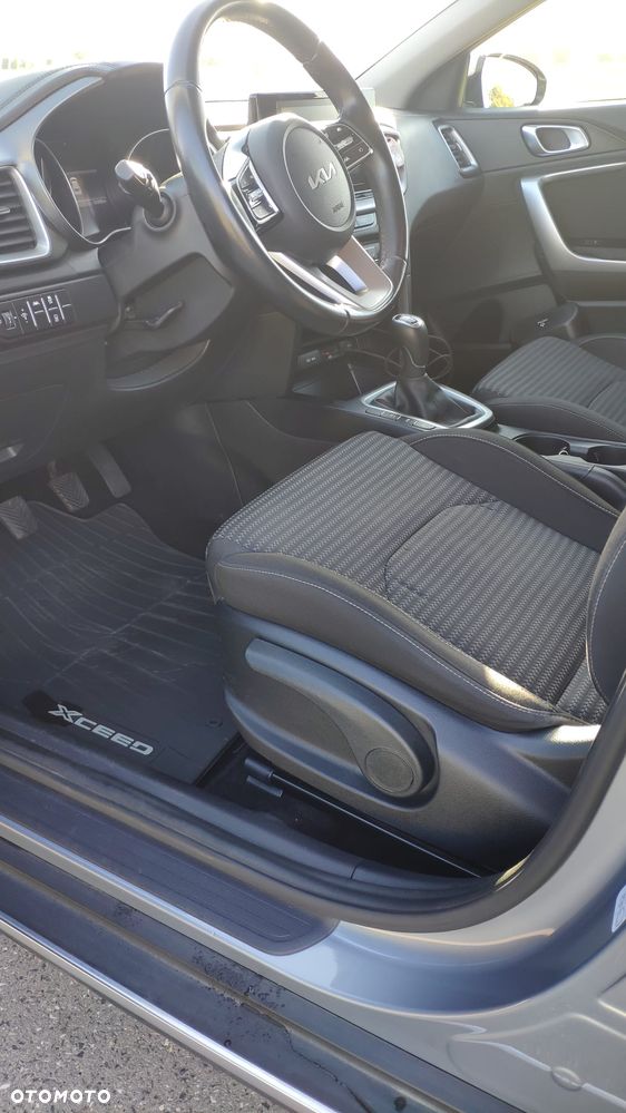 Kia XCeed 1.5 T-GDI M - 8