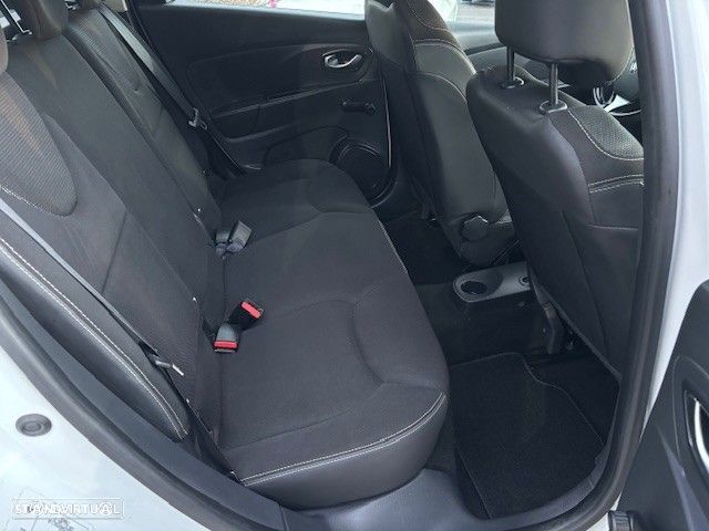 Renault Clio Sport Tourer dCi 75 Expression - 13