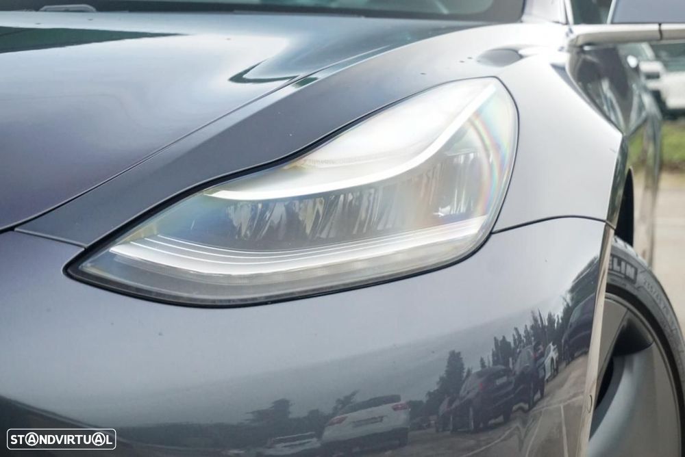 Tesla Model 3 Long Range AWD Dual Motor - 18