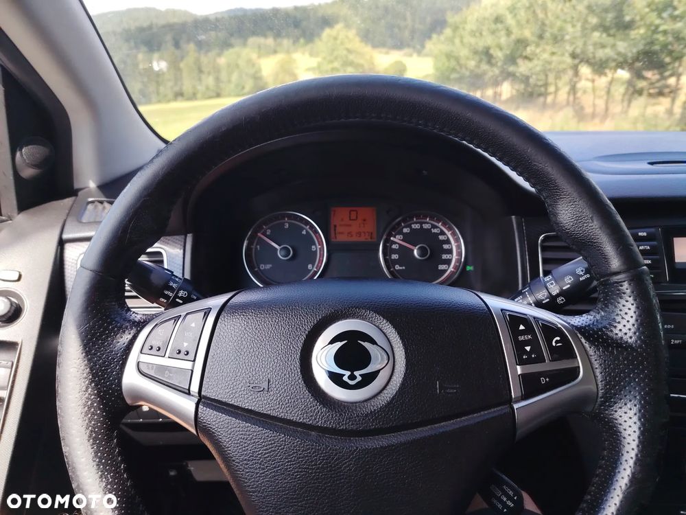 SsangYong/KGM Korando 2.0 e-XDi Quartz - 5