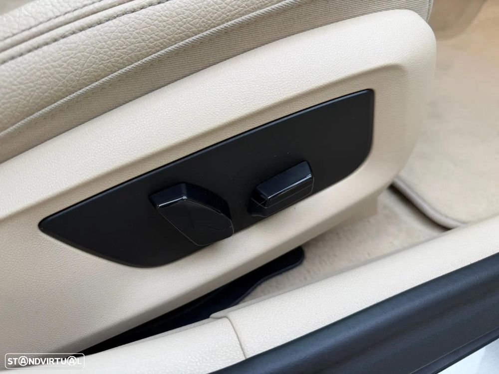 BMW 520 d Line Luxury Auto - 19