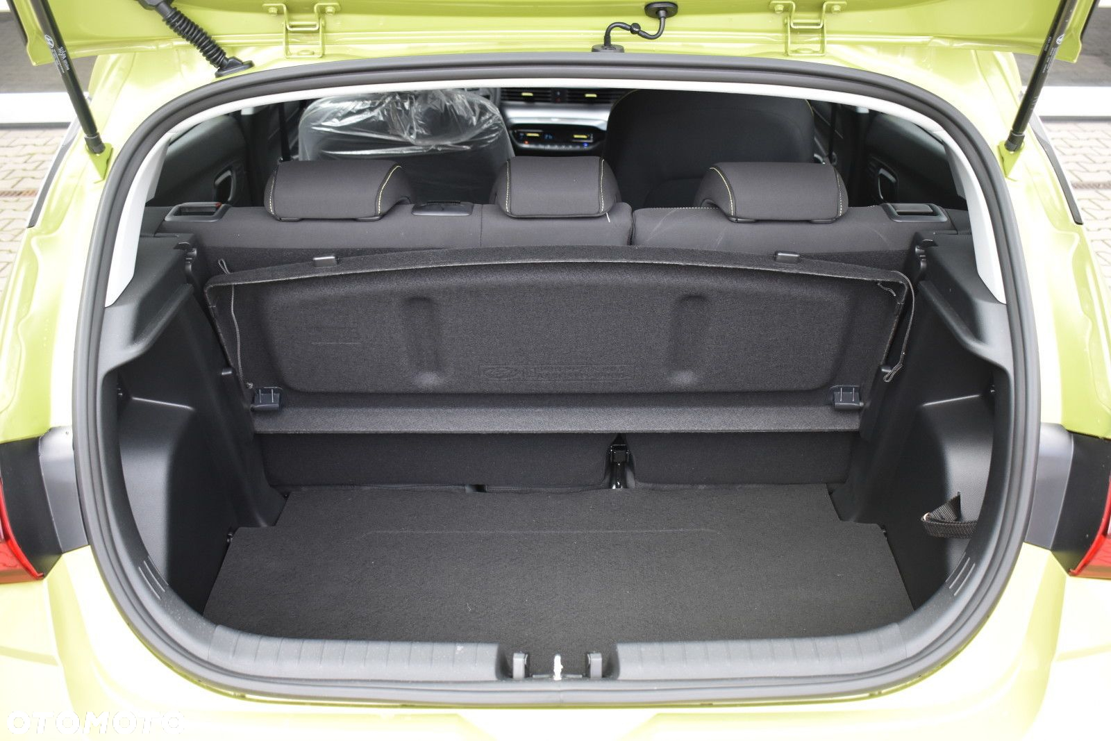Hyundai i20 - 17