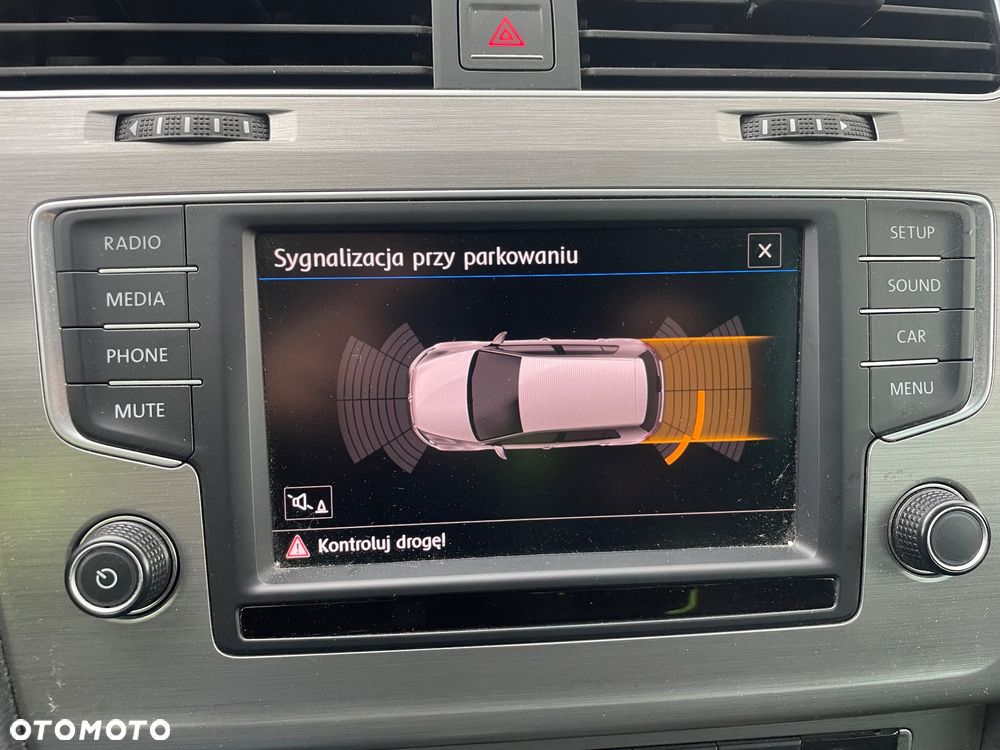 Volkswagen Golf 1.4 TSI (BlueMotion Technology) Highline - 27
