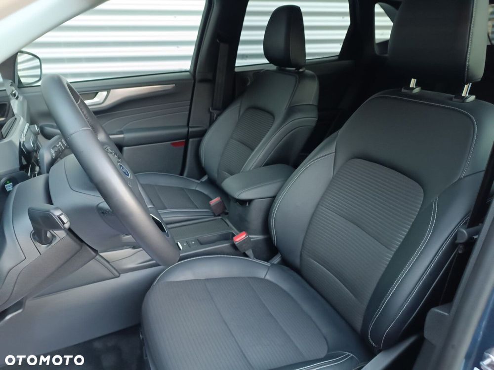 Ford Kuga 1.5 EcoBoost FWD Titanium X - 30