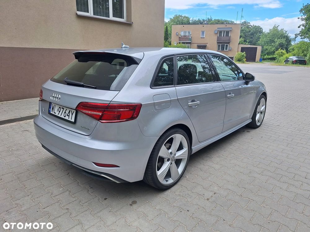 Audi A3 Sportback - 8