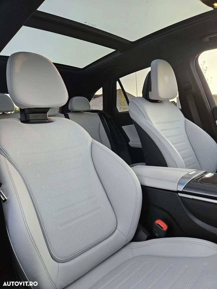 Mercedes-Benz GLC 300 d 4MATIC MHEV - 9