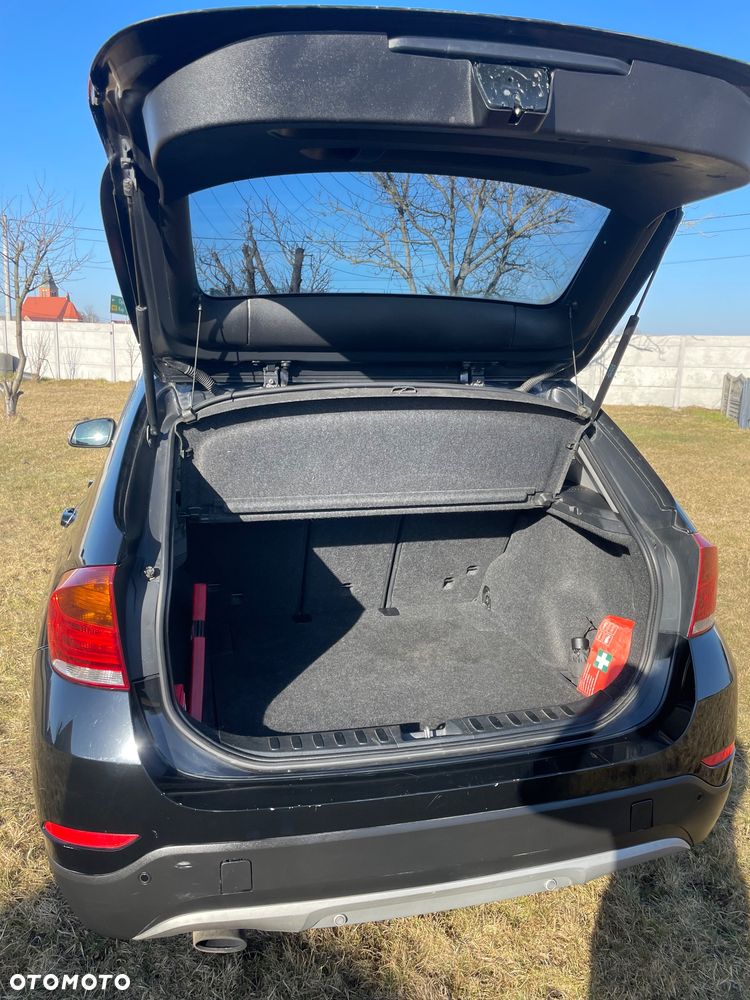 BMW X1 sDrive18d - 10