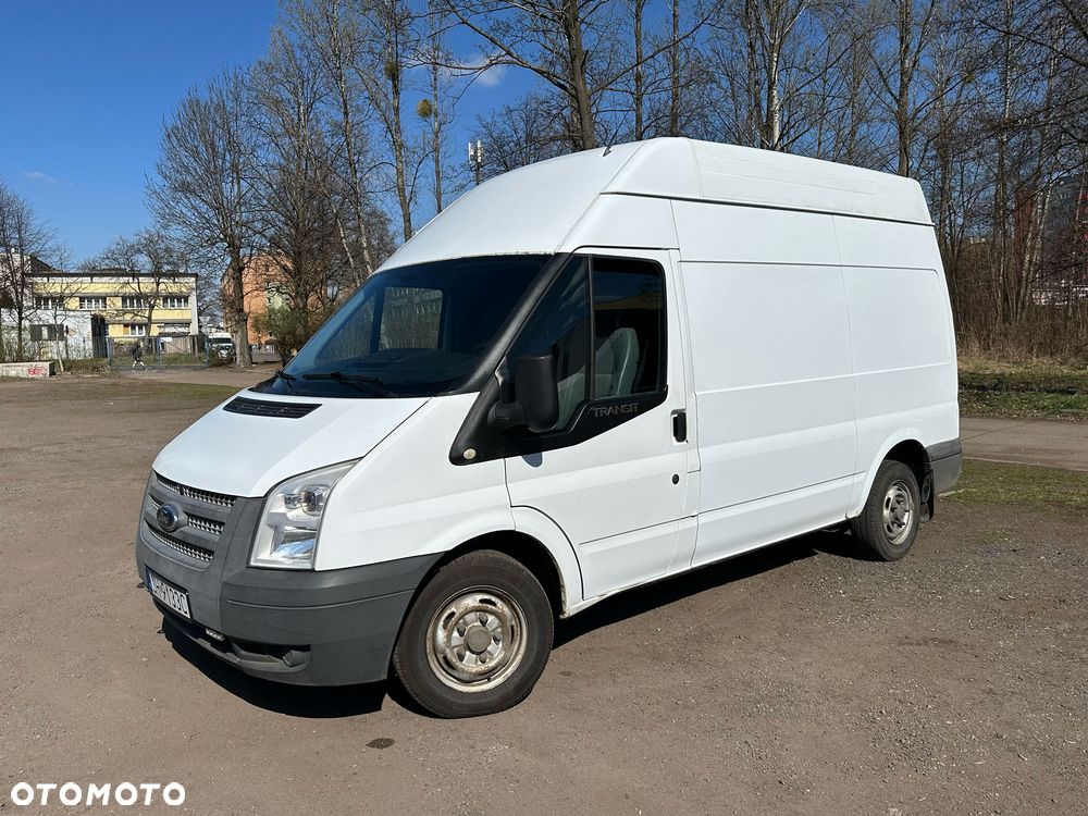 Ford Transit - 4