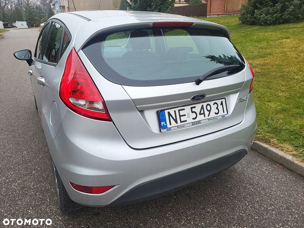 Ford Fiesta 1.25 Silver X (Ambiente) - 8