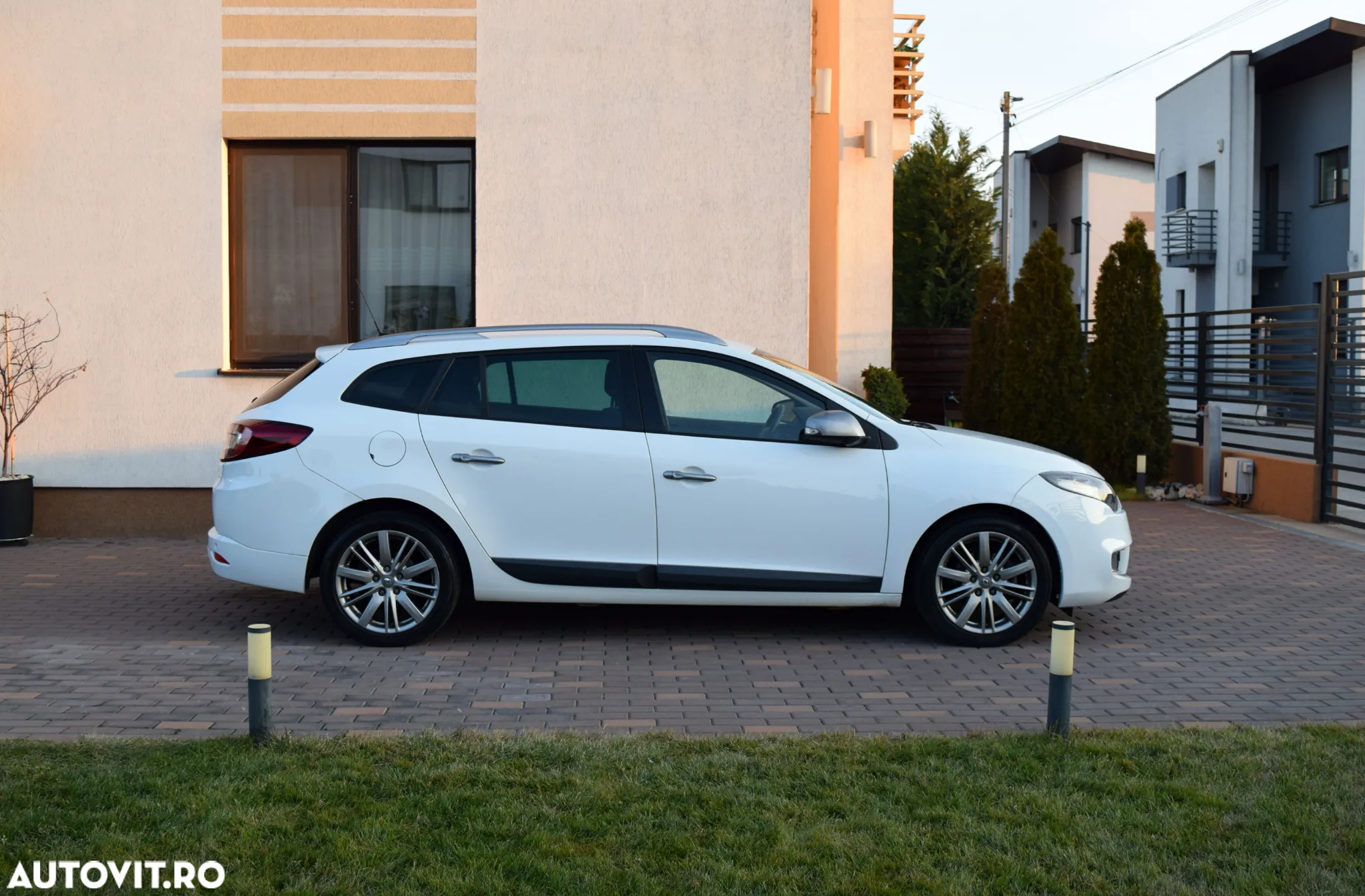 Renault Megane Grandtour ENERGY dCi 110 GT LINE - 5