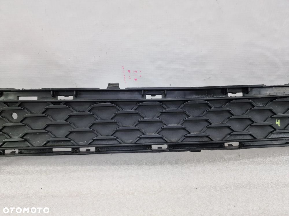 MERCEDES GLE AMG W167 19- KRATKA ŚRODKOWA ZDERZAKA PRZEDNIEGO PRZÓD , NR A1678858005 , NR AUKCJI KR458 - 3