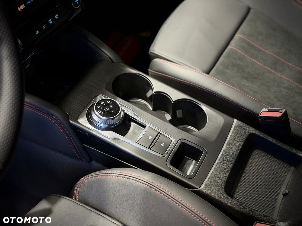 Ford Kuga 2.5 FHEV FWD ST-Line X eCVT - 7
