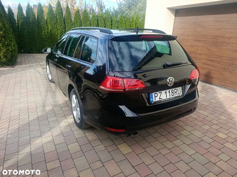 Volkswagen Golf - 4