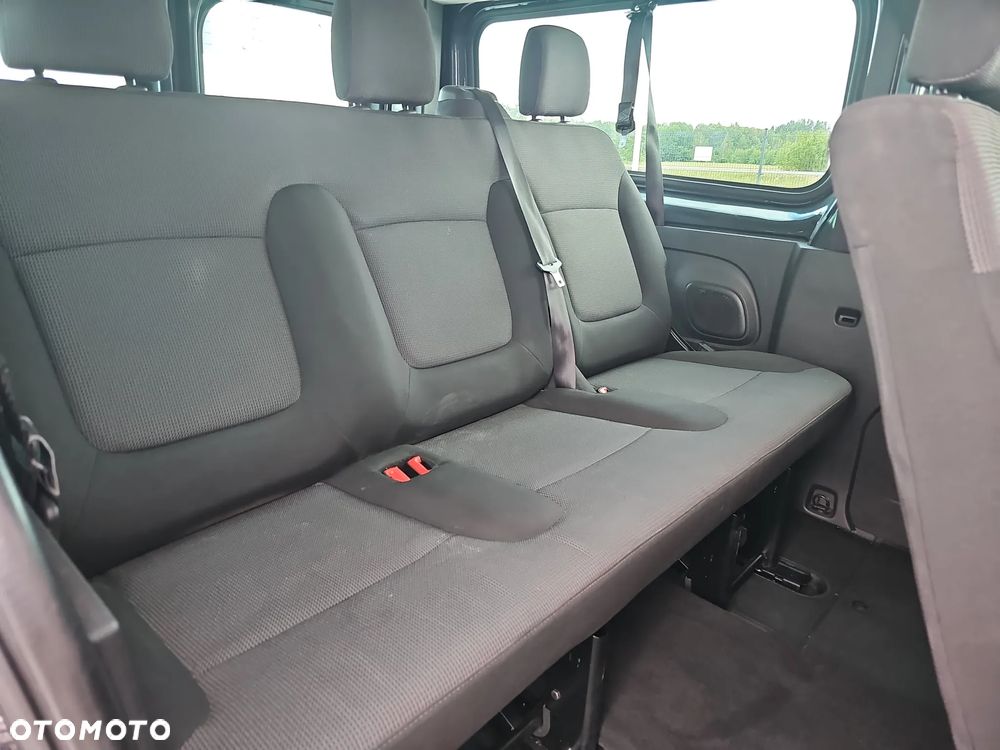 Renault Trafic 2.0 dCi - 22