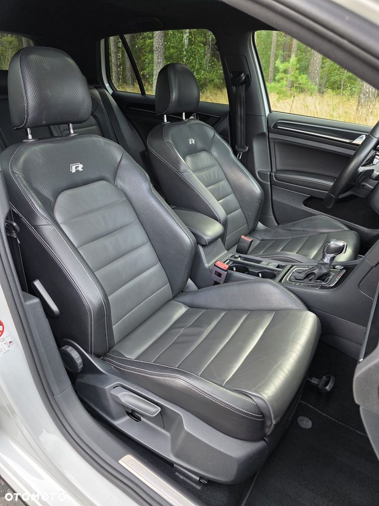 Volkswagen Golf - 14