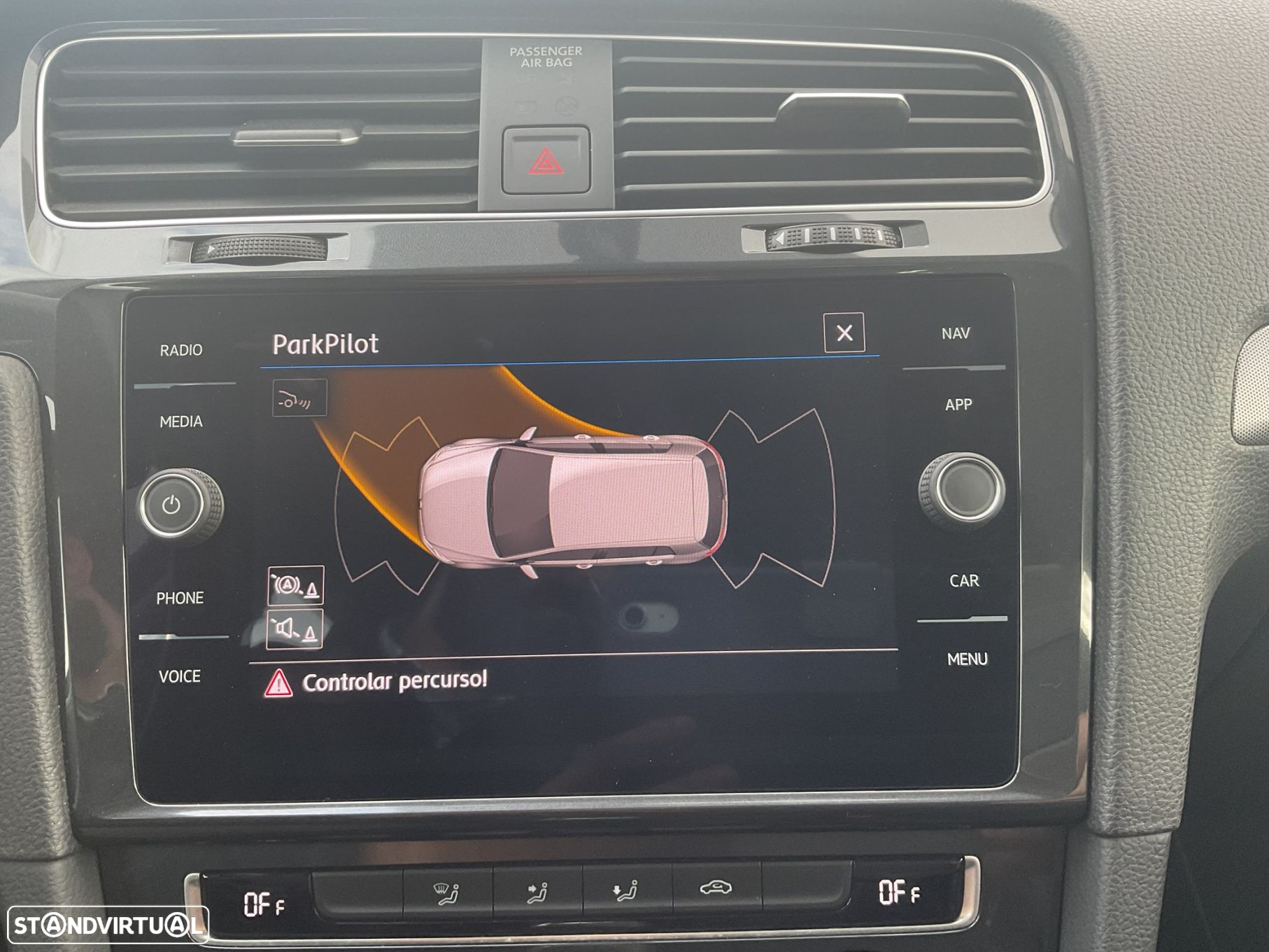 VW Golf 1.0 TSI Trendline Pack - 25