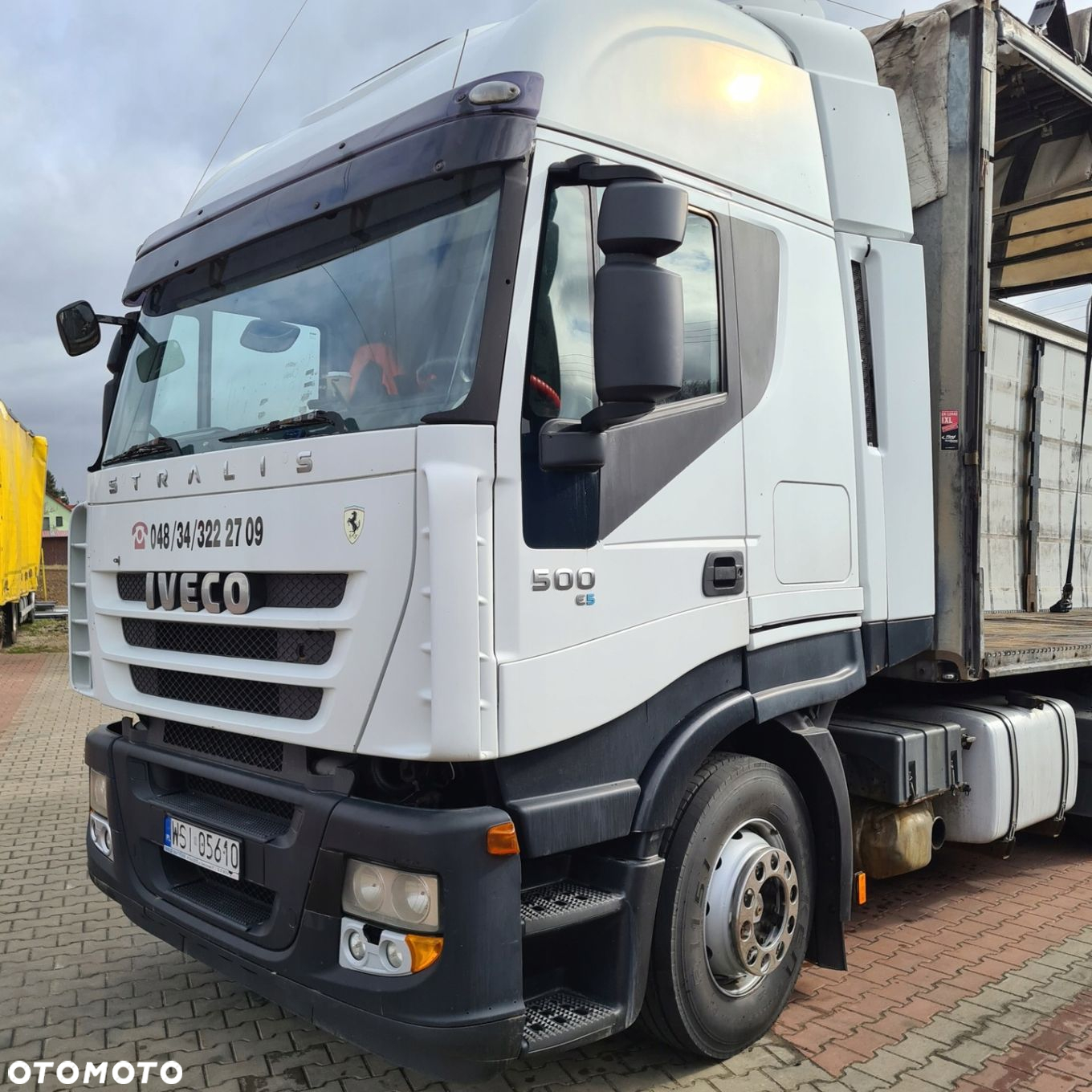IVECO STRALIS CURSOR 13 500 KOMPLETNA KABINA 2012 - 2