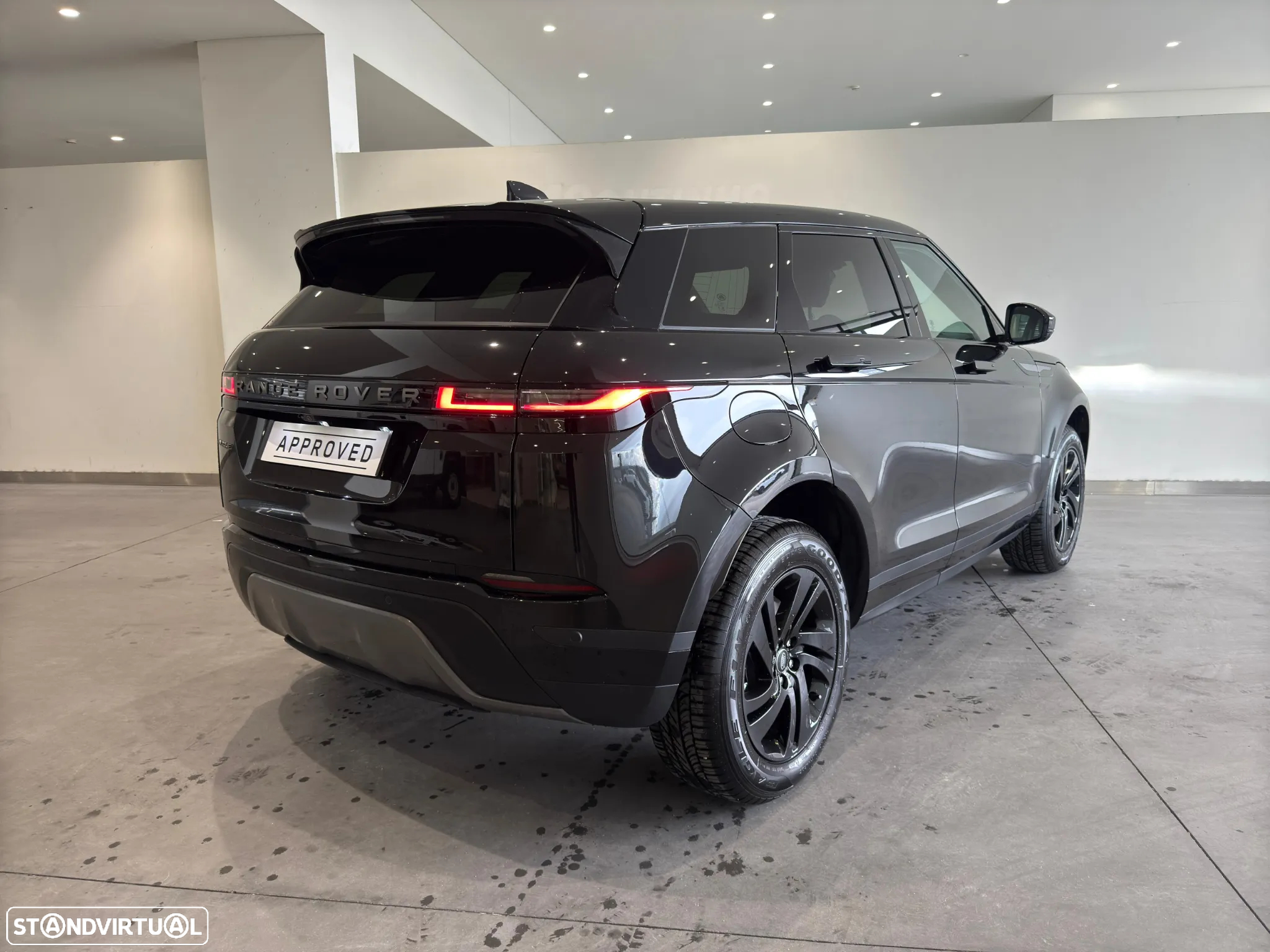 Land Rover Range Rover Evoque 1.5 P300e AWD S Auto - 6
