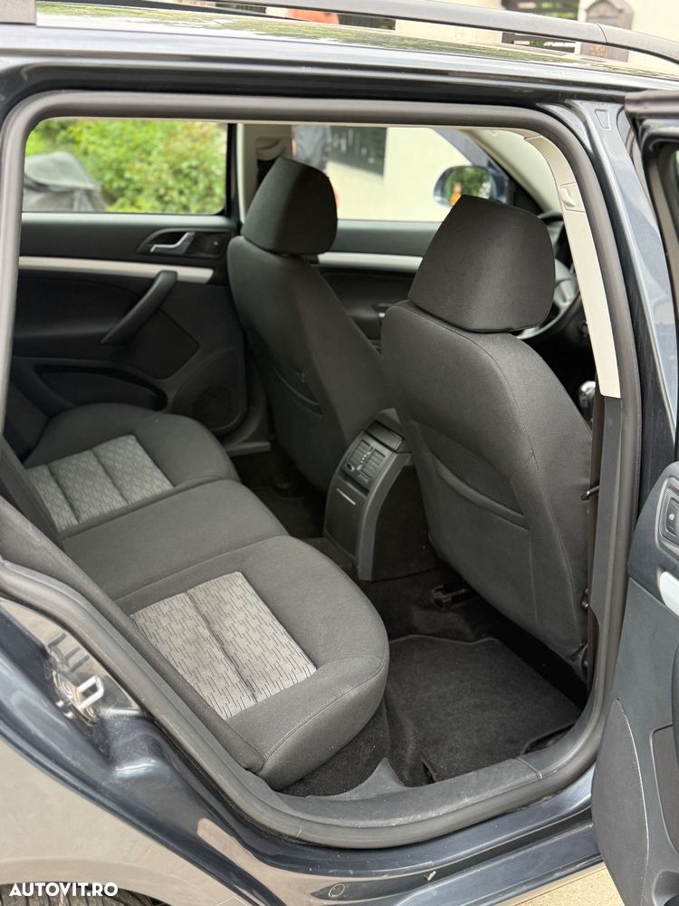 Skoda Octavia 1.6 TDI DPF IMPULS EDITION - 11