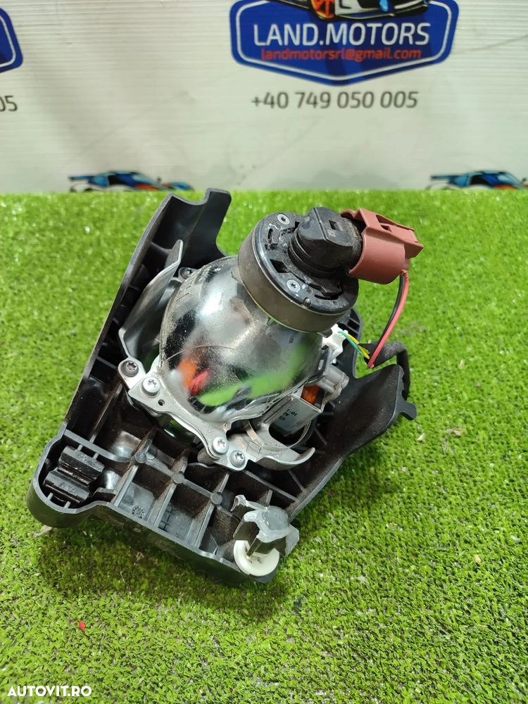 PROIECTOR CEATA DREAPTA TOYOTA AURIS 1.2 BENZINA 2017 COD OEM 8121002110 / HATCHBACK 5 USI 2013-2019 - 7