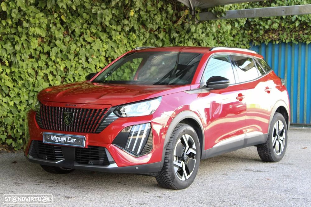 Peugeot 2008 1.2 PureTech Allure - 4