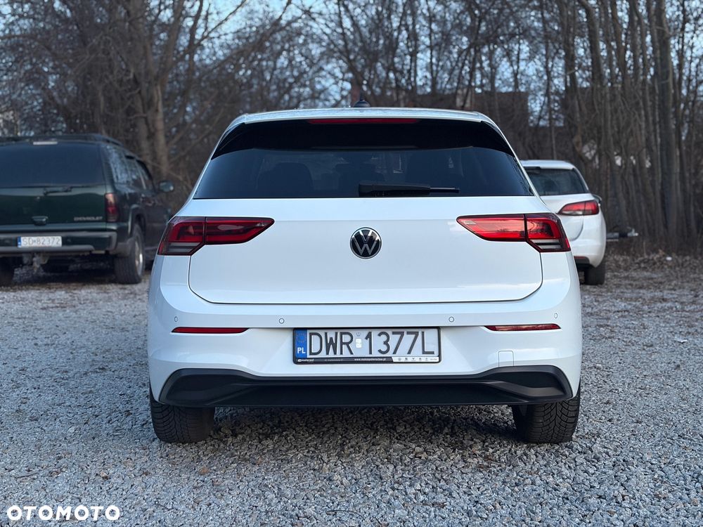 Volkswagen Golf 1.5 eTSI Life DSG - 7