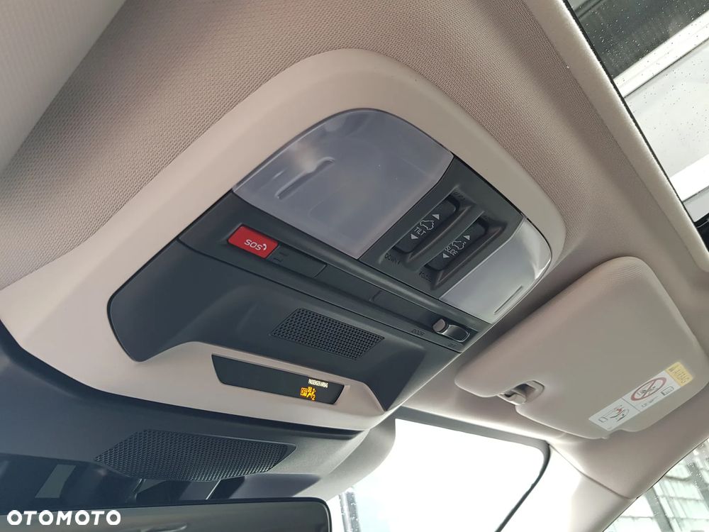 Subaru Crosstrek 2.0i-S e-Boxer Platinum (EyeSight) Lineartronic - 18