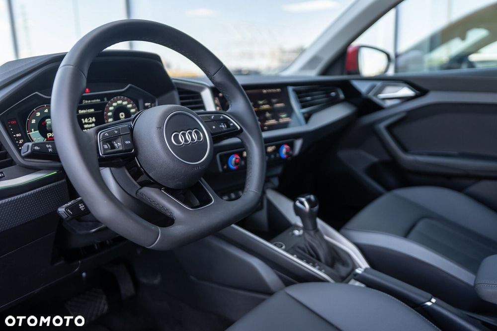 Audi A1 Sportback 40 TFSI S-Line S tronic - 11