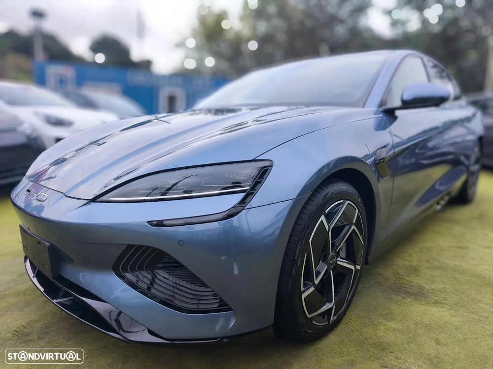 BYD Seal Excellence - 1