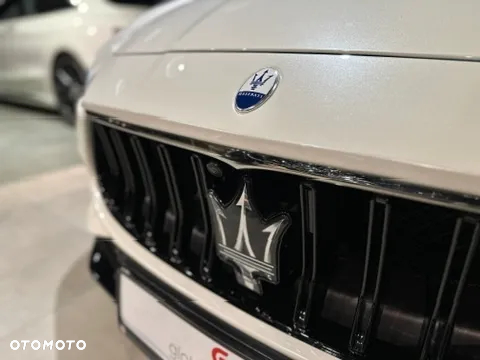 Maserati Ghibli - 34