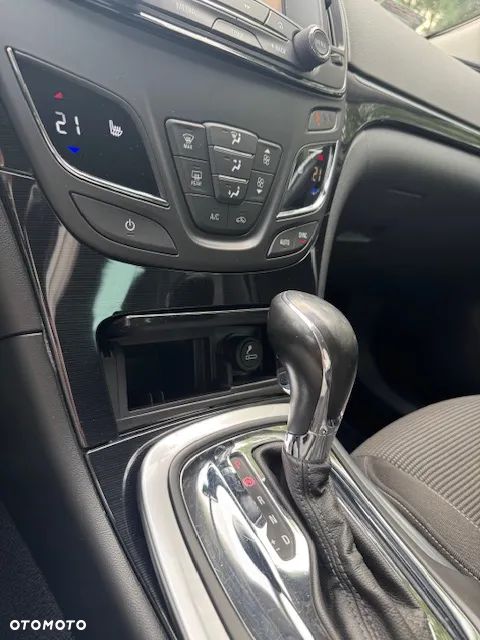 Opel Insignia 2.0 CDTI Cosmo - 7