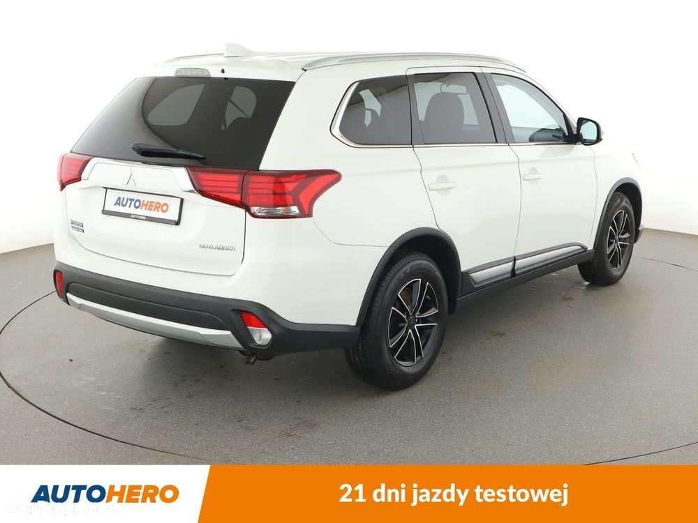 Mitsubishi Outlander - 6