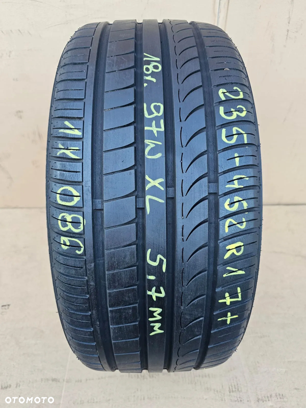 (O86) 235/45ZR17 97W 5,7mm 18r XL / Austone Athena SP-701