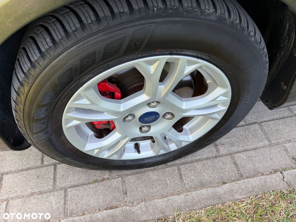 Ford B-MAX - 23