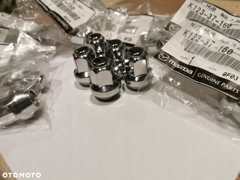 nakrętki do felg kół M12 x 1.5 orginał nissan NOWE - 2
