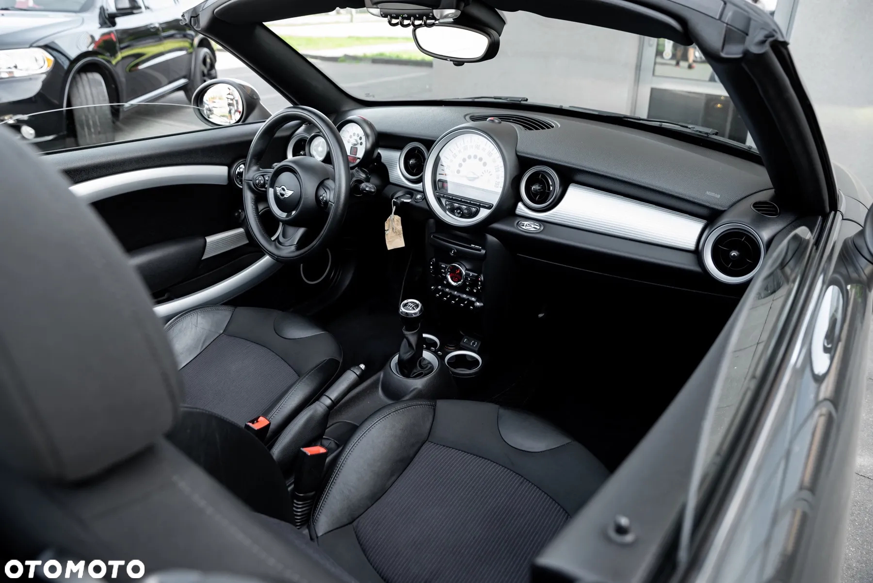 MINI Cooper Cabrio - 26