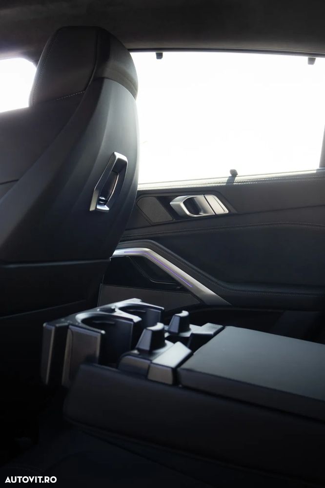 BMW X6 xDrive40d AT MHEV - 31