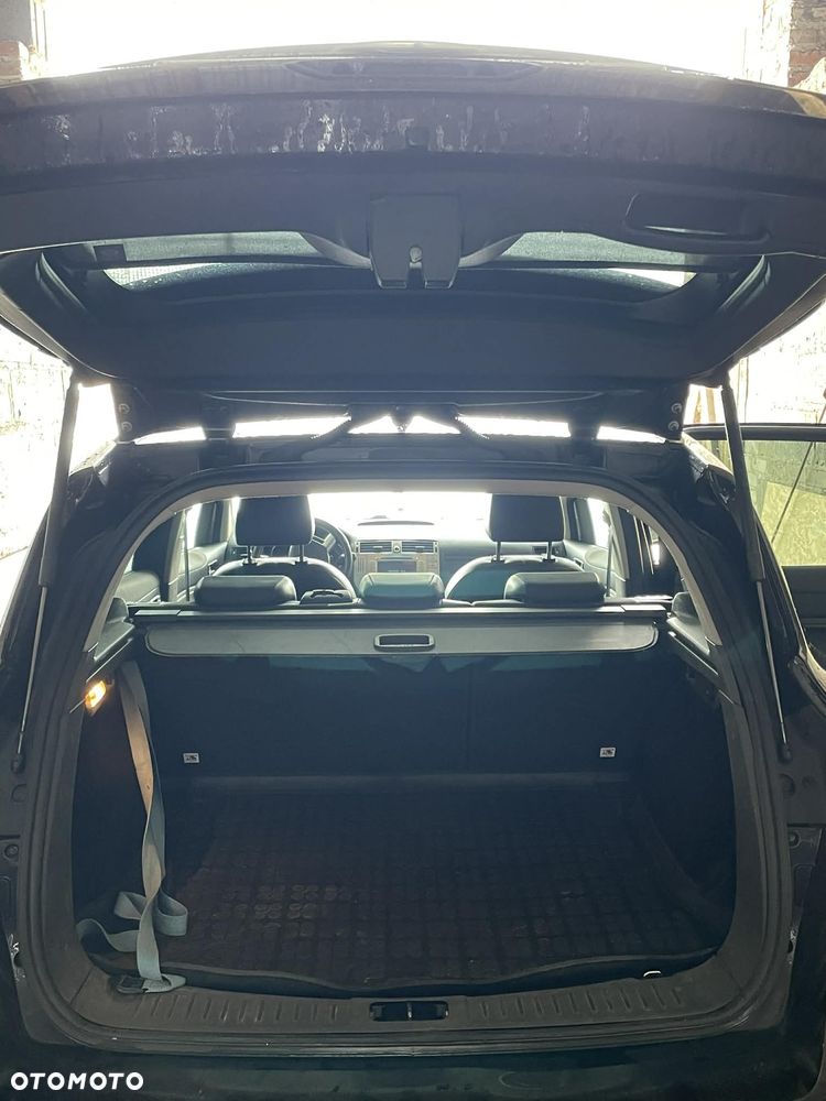 Ford Kuga 2.0 TDCi 4x4 Titanium - 13