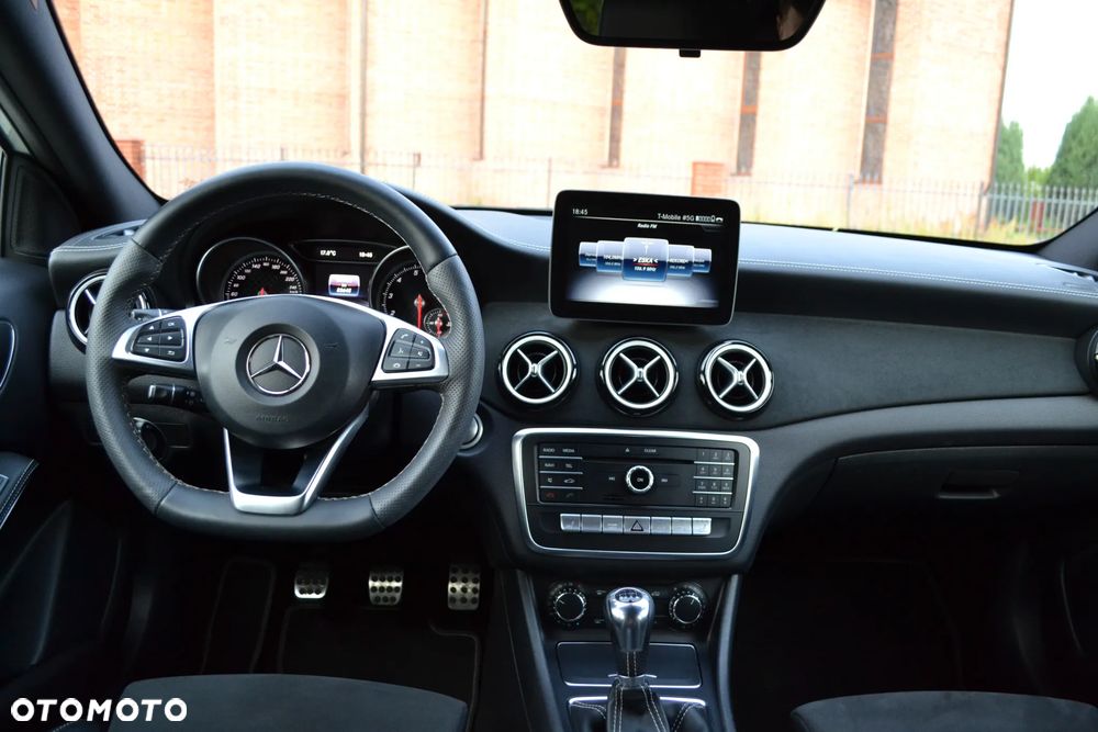 Mercedes-Benz Klasa A 200 AMG Line - 26