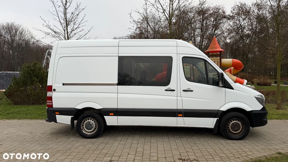 Mercedes-Benz Sprinter - 4