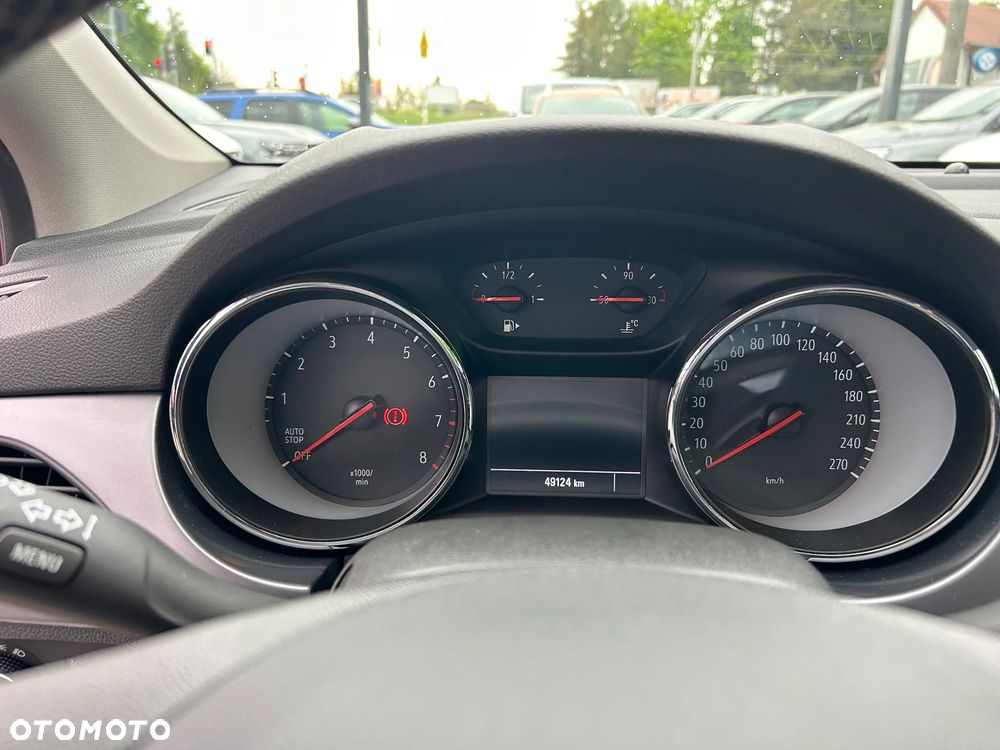 Opel Astra 1.2 T Elegance S&S - 11