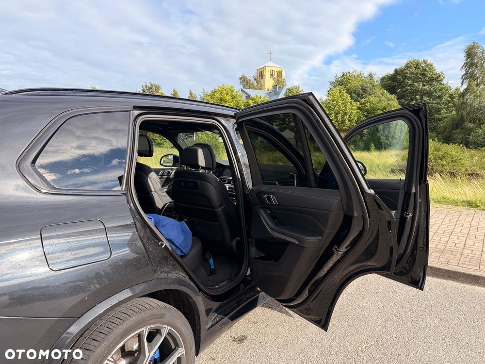 BMW X5 xDrive40d mHEV - 13