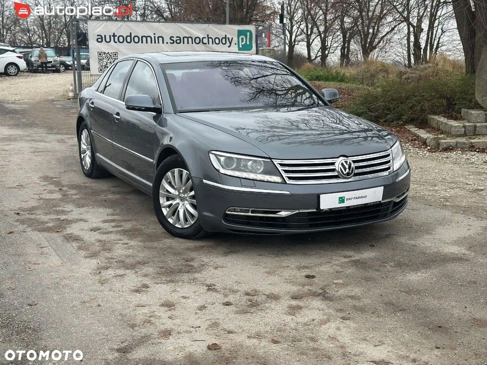 Volkswagen Phaeton - 24