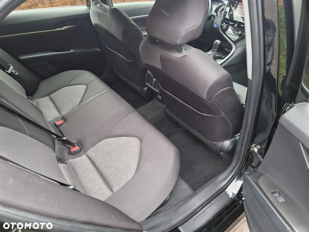 Toyota Camry 2.5 Hybrid Comfort CVT - 9