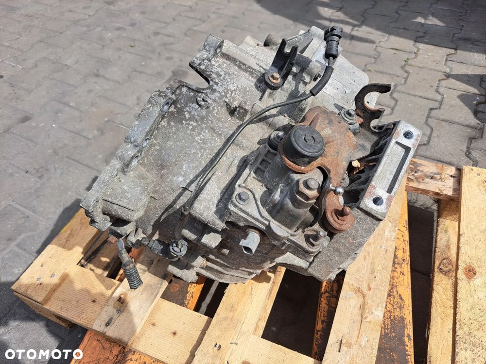 Volvo S80 II V70 III 2.5 T turbo SKRZYNIA BIEGÓW 9G9R-7002-JA 31259592 - 4