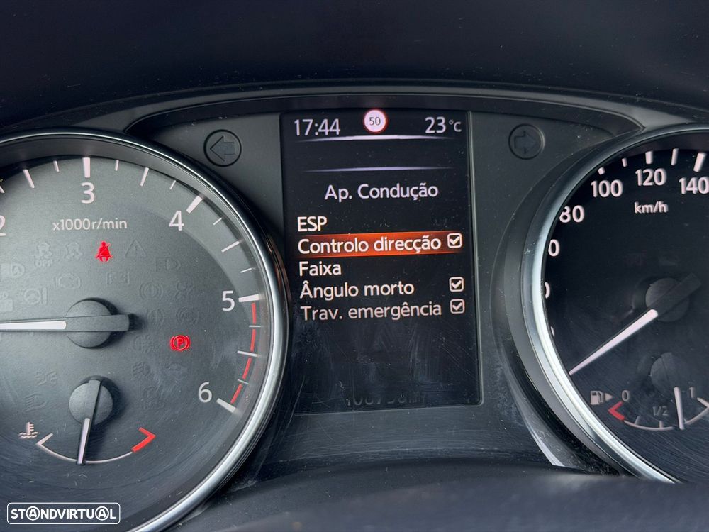 Nissan Qashqai 1.6 dCi Tekna Premium Pele Preta Xtronic - 31